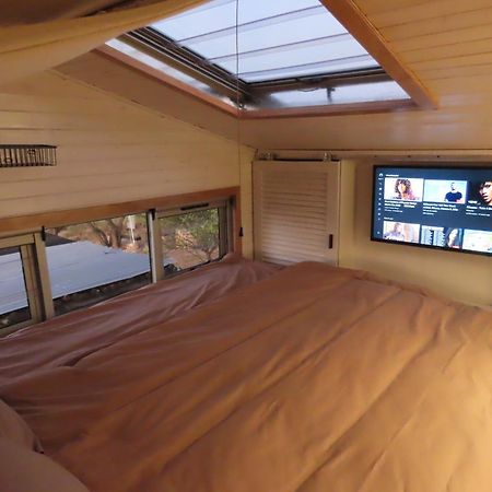 Bellatiny, Tiny House & Gypsy Wagon Apartment Ondekaremba Exterior photo