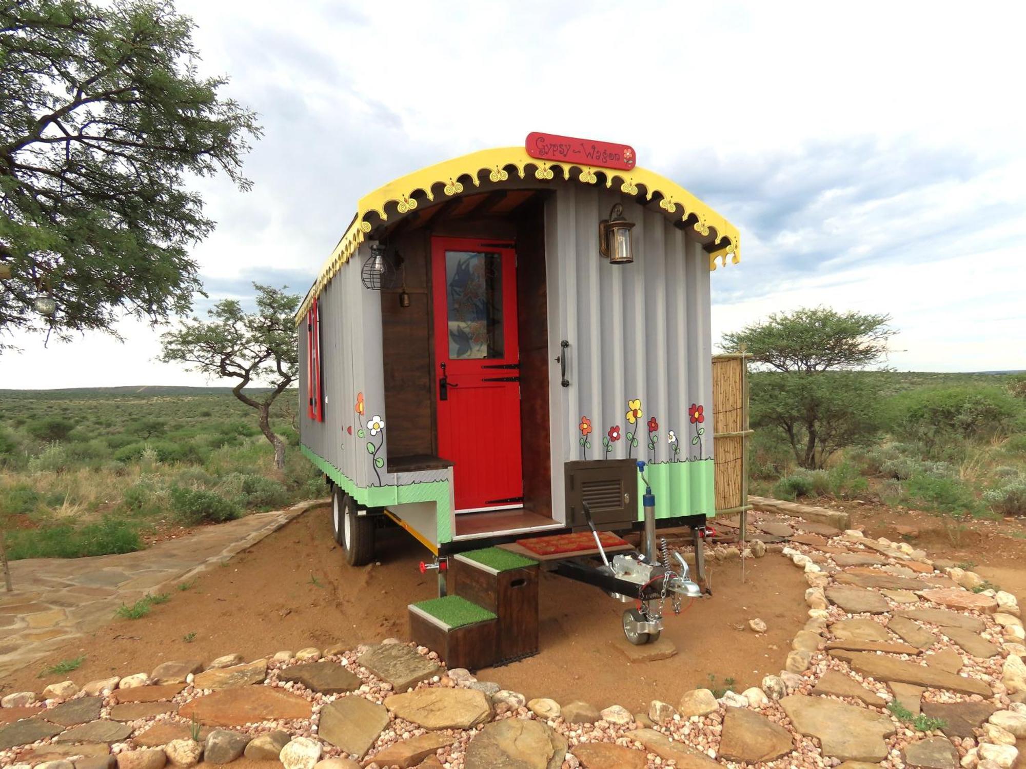 Bellatiny, Tiny House & Gypsy Wagon Apartment Ondekaremba Exterior photo